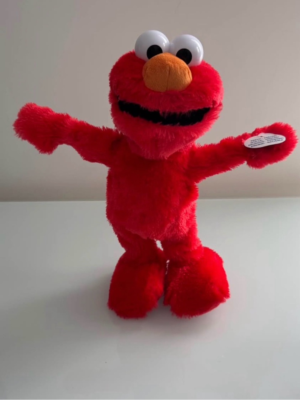 Sesame Street - Elmo Slide music & dance